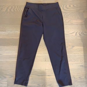 Athleta Brooklyn pant cropped size 6